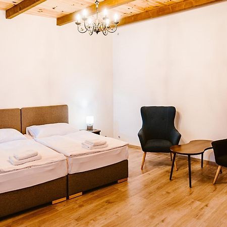 Sziklavendeghaz Aparthotel Veszprém Εξωτερικό φωτογραφία