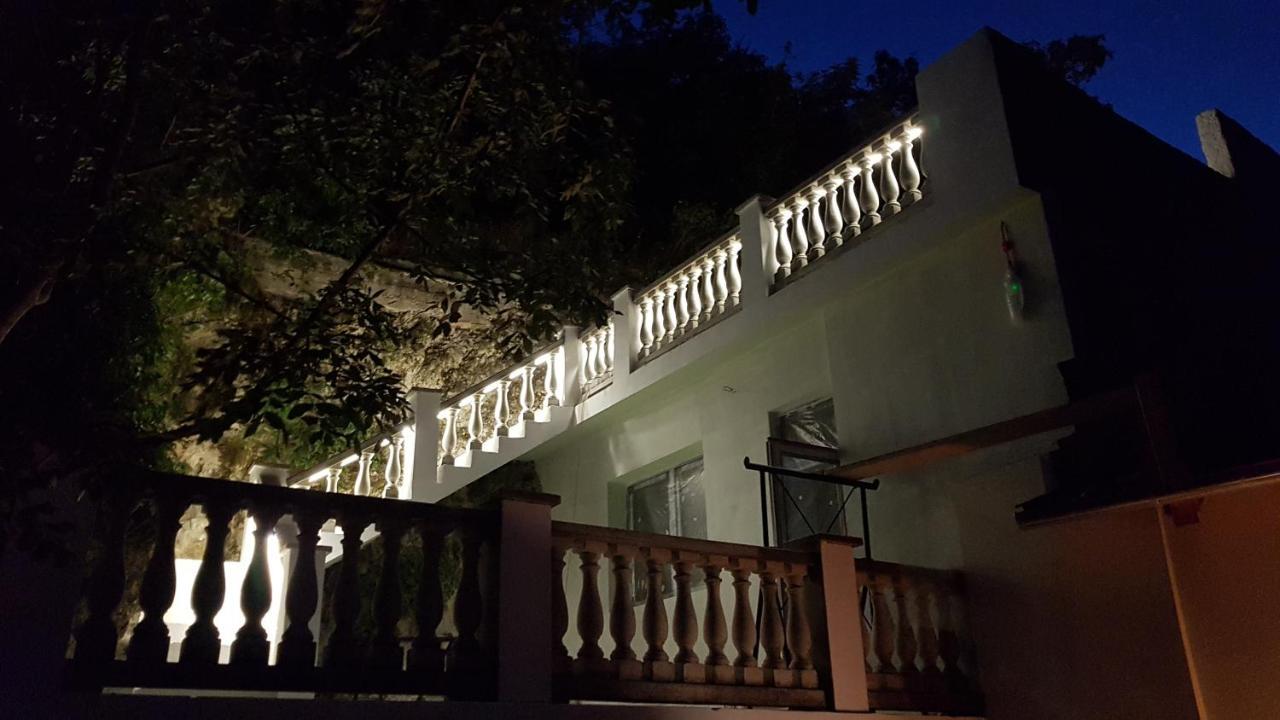 Sziklavendeghaz Aparthotel Veszprém Εξωτερικό φωτογραφία